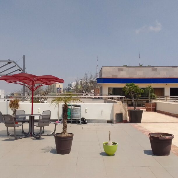 Terraza Colegio Americano Antes